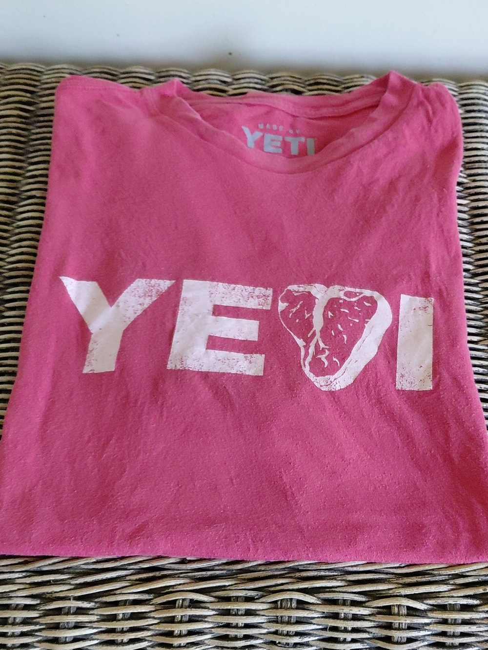 Vintage YETI Tee
